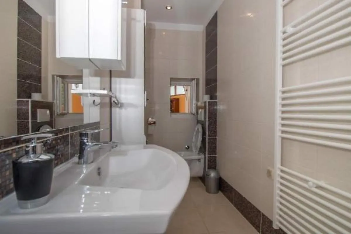 Apartments In Crikvenica 41379