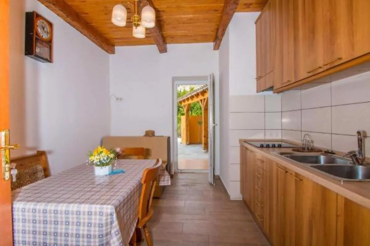 Apartments In Crikvenica 41379