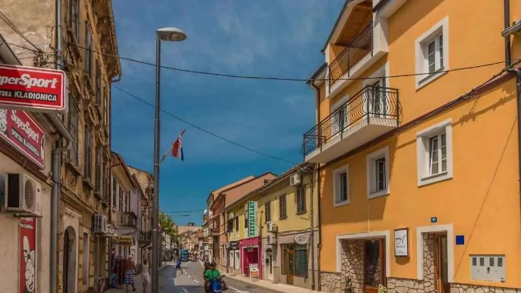Apartments In Crikvenica 41379